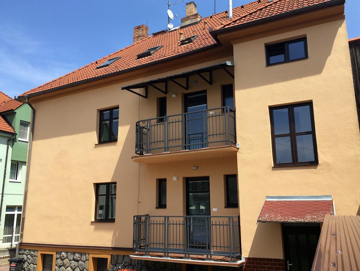 Apartmany Na Sadech Třeboň Extérieur photo